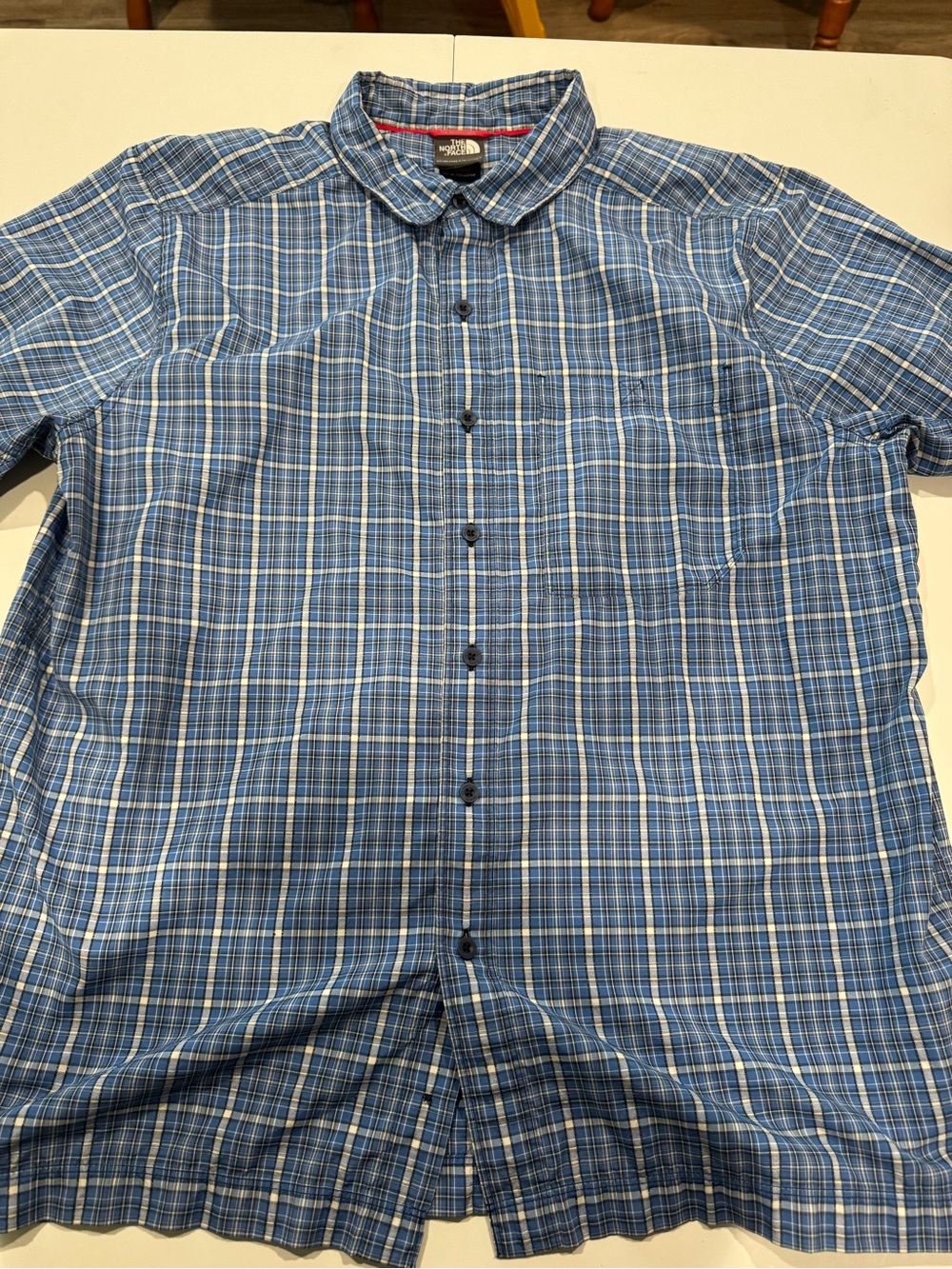 The North Face Men's Blue Plaid Short-Sleeve Button-Down Shirt